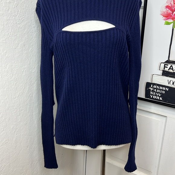 Frame Navy Cutout Sweater Size M - Picture 5 of 8